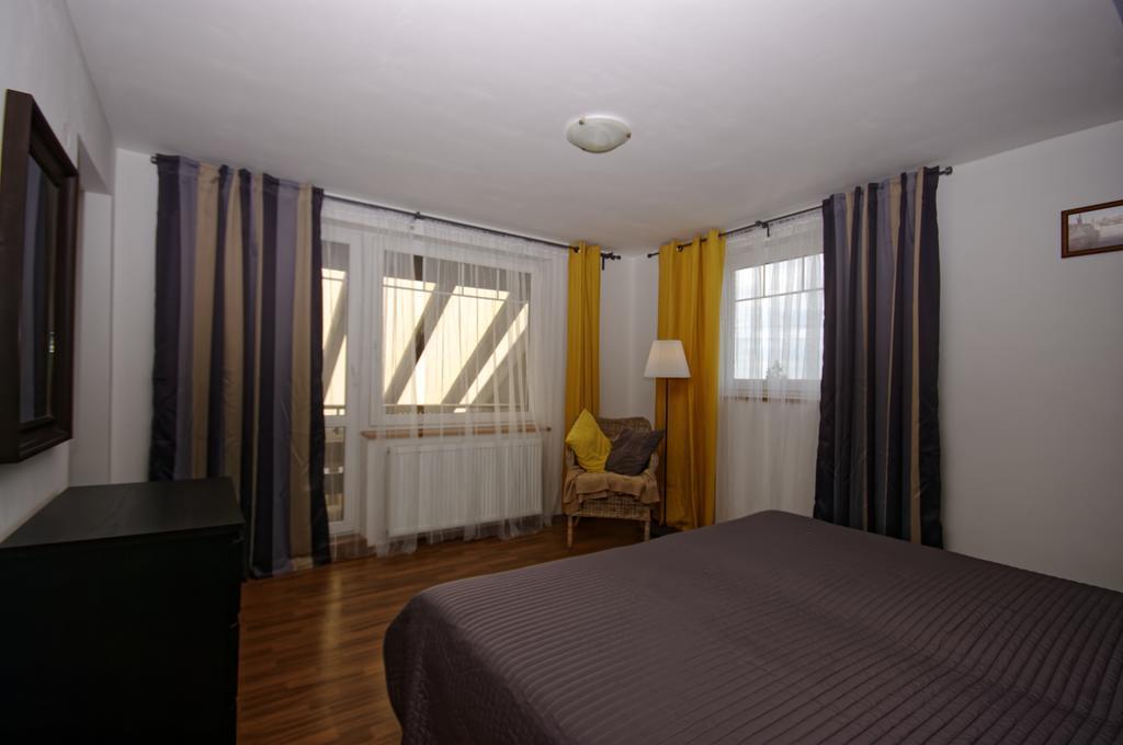 Cozy Gardens Apartments In Praha Bagian luar foto